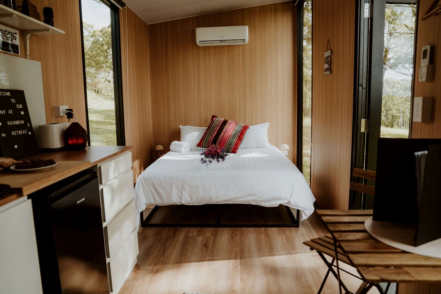 Outstanding Tiny House with Fire Pit in Possum Brush, New South Wales