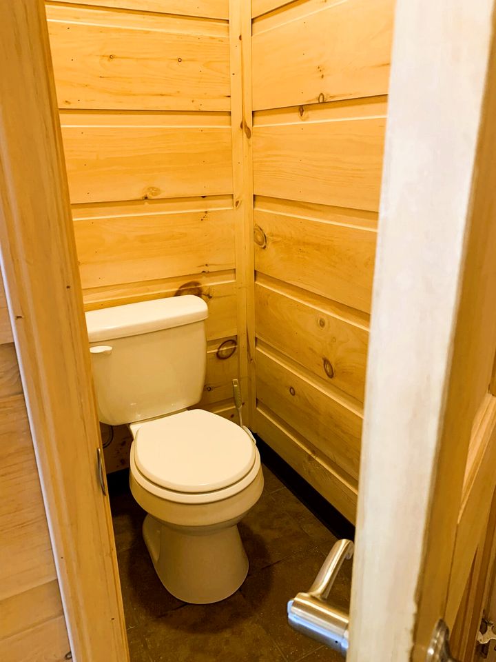 Outstanding Wooden Cabin Close to Hiking Trails in Monterville, West Virginia