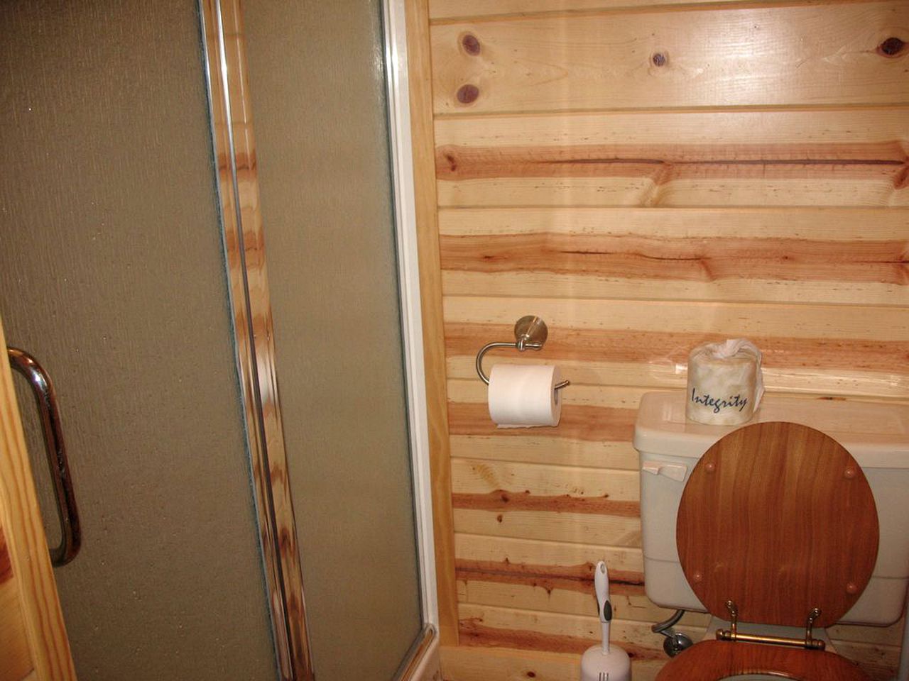 Exceptional Riverside Cabin Rental in the Trees near Pinecrest Lake, California