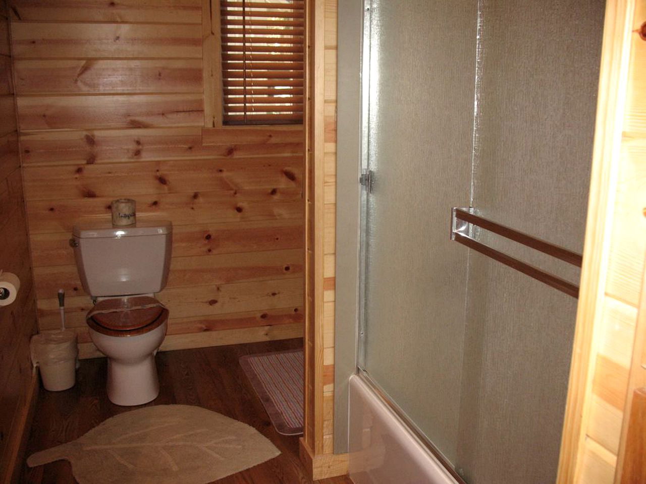 Exceptional Riverside Cabin Rental in the Trees near Pinecrest Lake, California