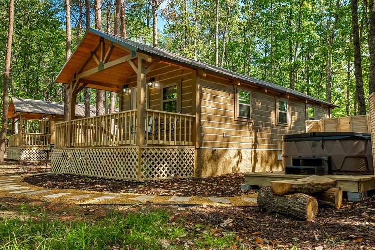 Cabins (United States of America, Mentone, Alabama)