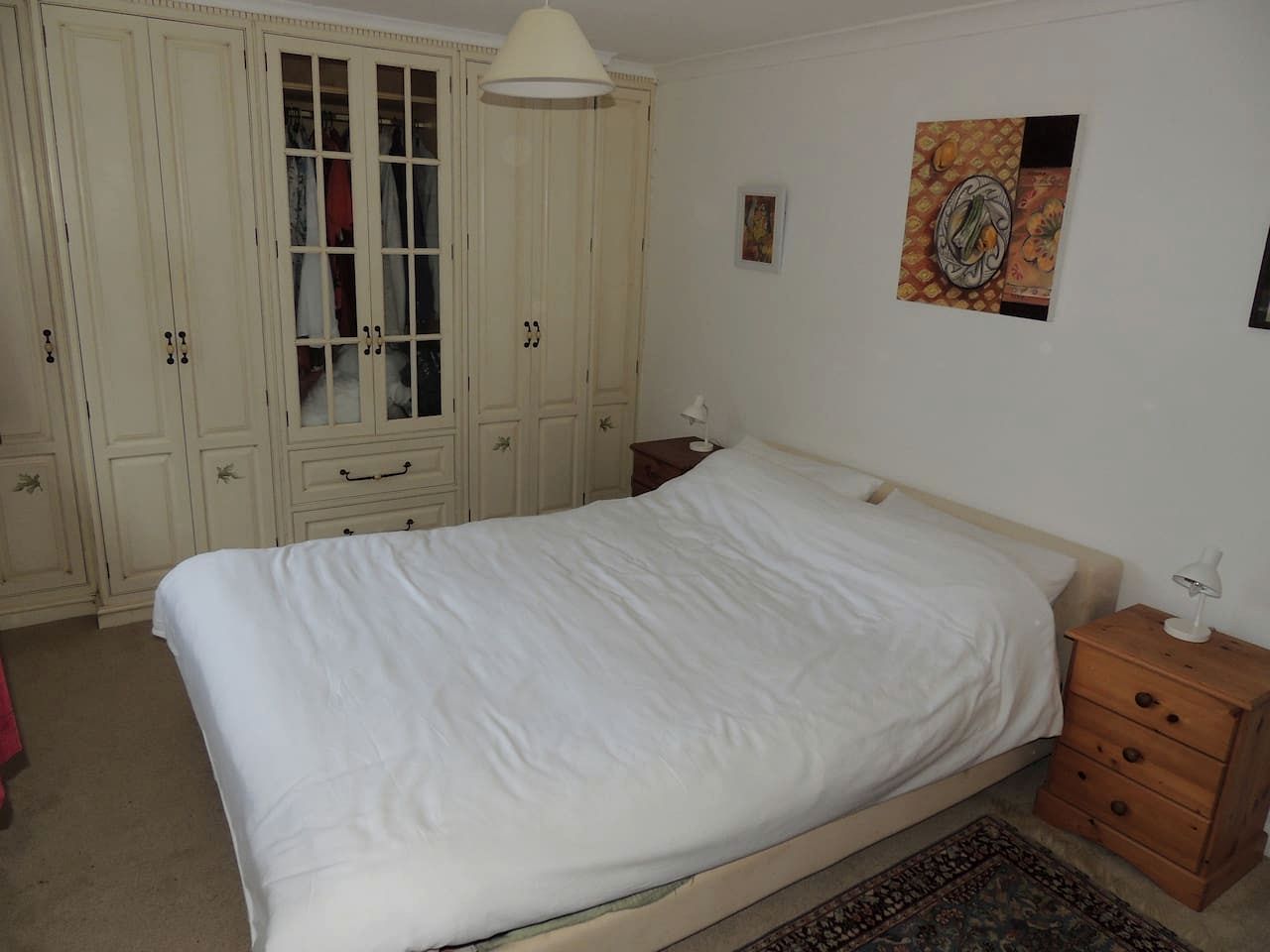 Slow Down Retreat: Countryside Views, Outdoor Bar & Fire Pit Seating in England, United Kingdom