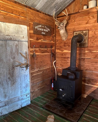 Cabins (United States of America, Berryville, Arkansas)