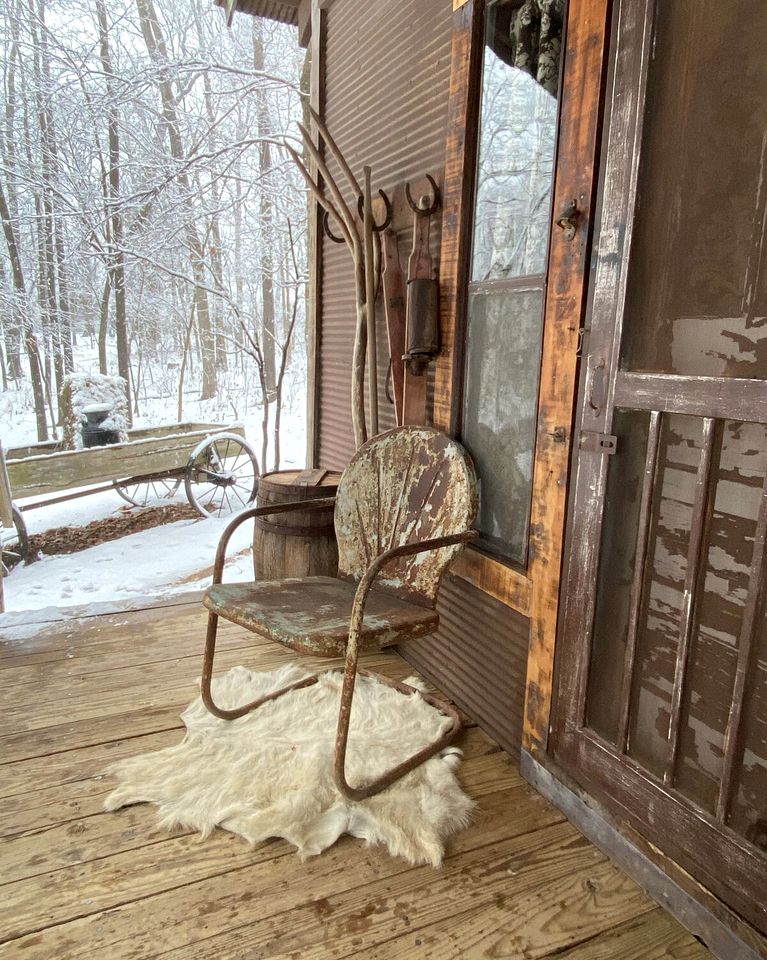 Arkansas Adventure Awaits: Cabin with Hot Tub and Riverfront Charm