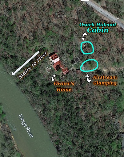 Cabins (United States of America, Berryville, Arkansas)