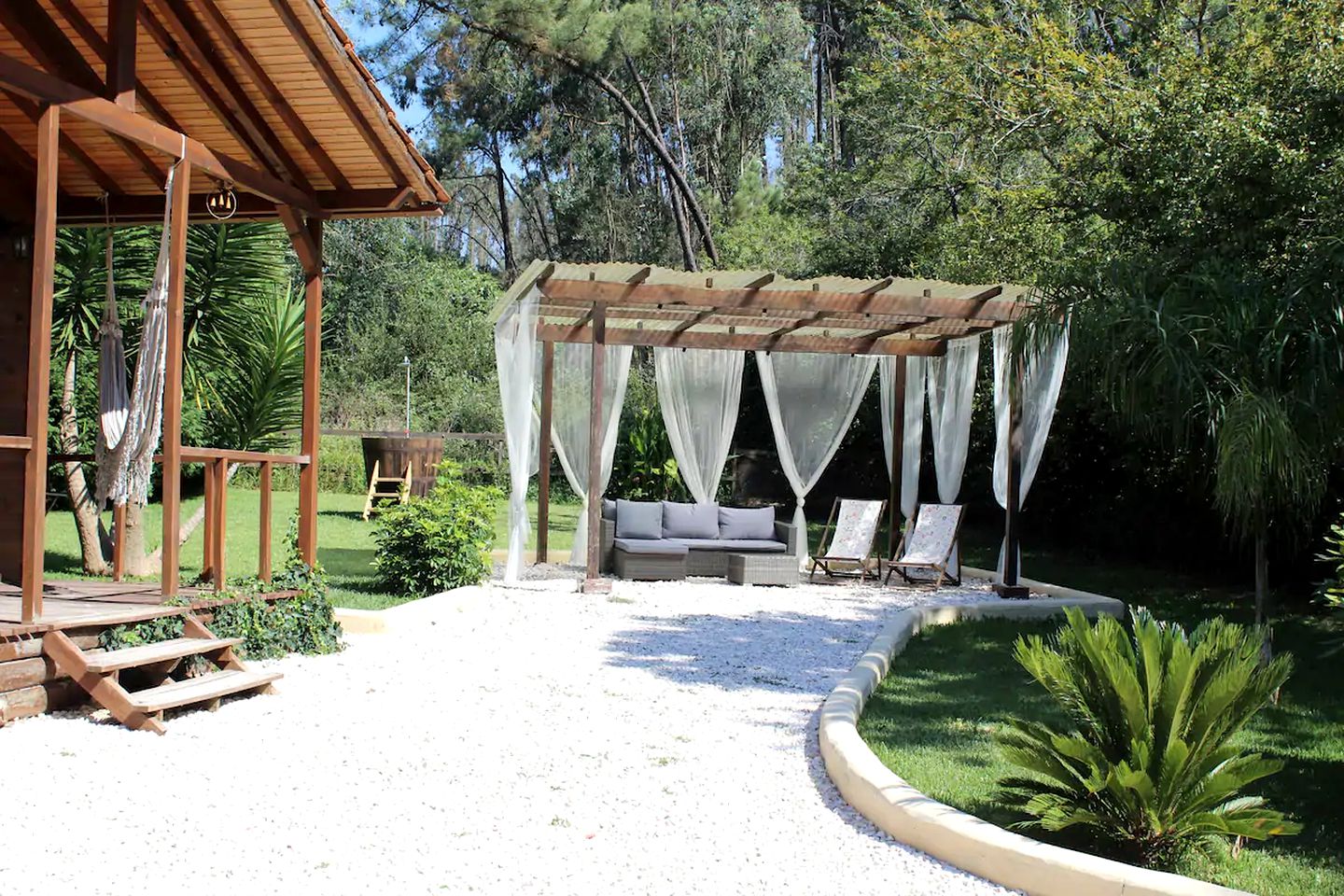 Pet-Friendly Farm Stay Accommodation with Pool for Glamping in Portugal