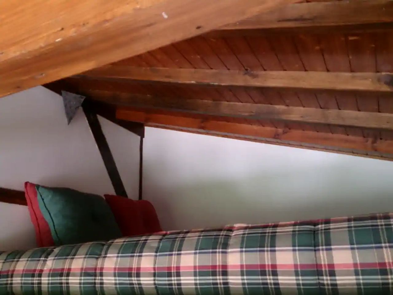 Pet-Friendly Farm Stay Accommodation with Pool for Glamping in Portugal