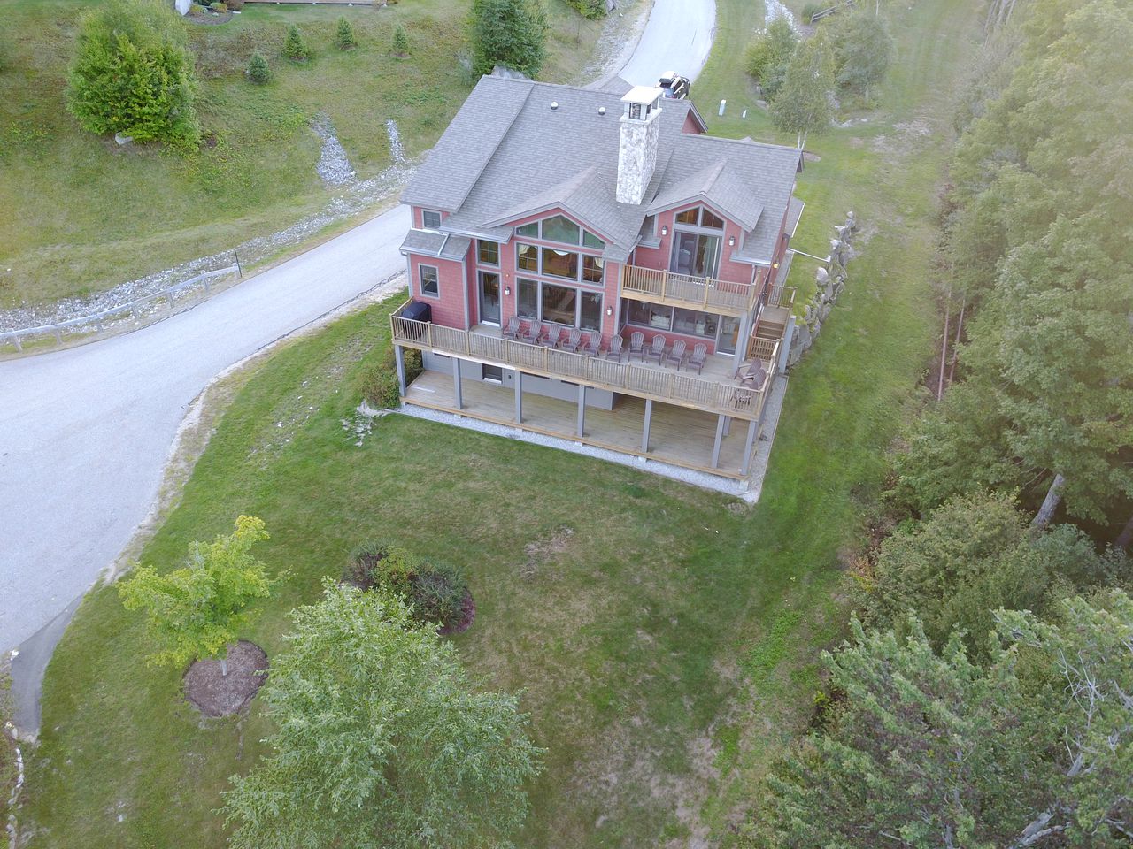 Cabin near Ski Resort Perfect for a New Hampshire Vacation