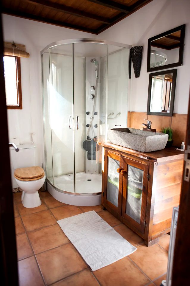 Pet-Friendly Farm Stay Accommodation with Pool for Glamping in Portugal