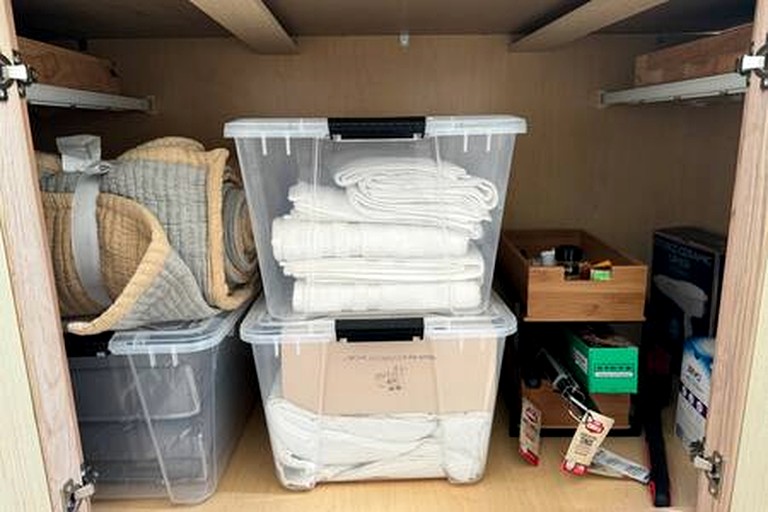 Domes (United States of America, Wolfe City, Texas)