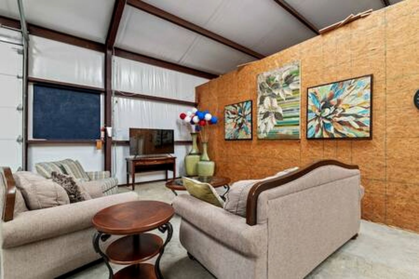 Enchanting Glamping Dome with Fire Pit & Stargazing near Wolfe City, Texas