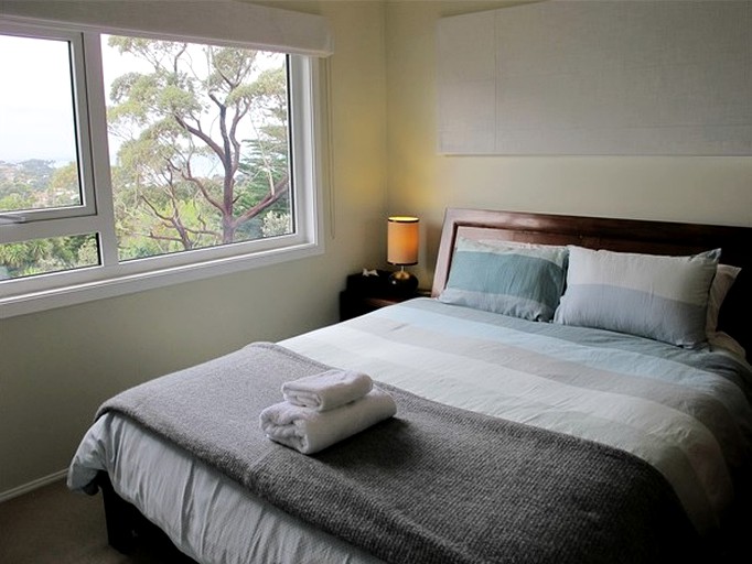 Beach Houses (Auckland, North Island, New Zealand)