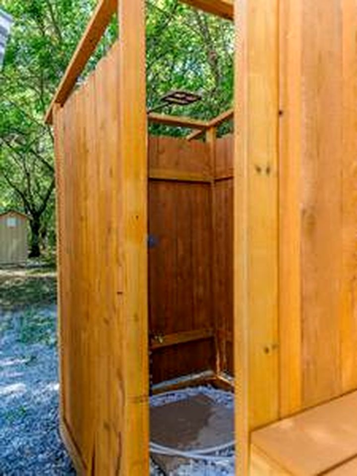 Unique Woodland Glamping Dome with Stargazing & Nature Retreat near Wolfe City, TX