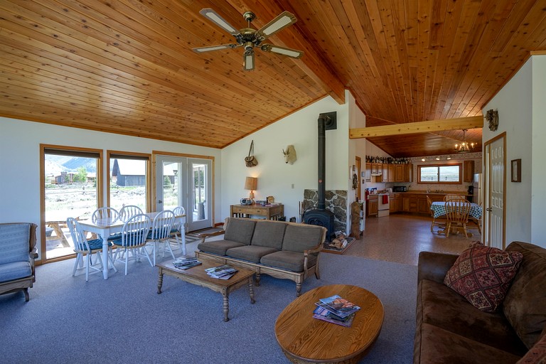 Vacation Rentals (United States of America, Cameron, Montana)