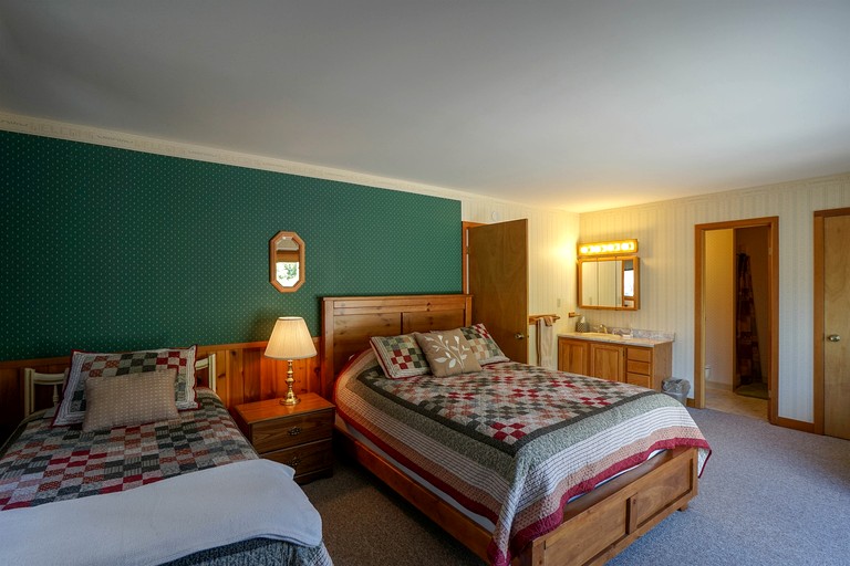 Vacation Rentals (United States of America, Cameron, Montana)