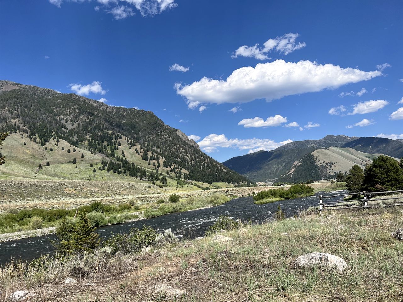 Quaint Vacation Rental with Madison River Views near Yellowstone in Southwest Montana