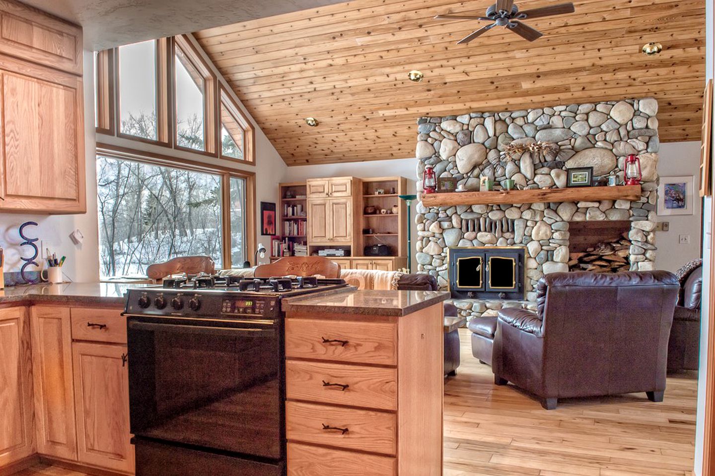 Secluded Cabin Rental for a Whitewater Rafting Getaway in Absarokee, Montana