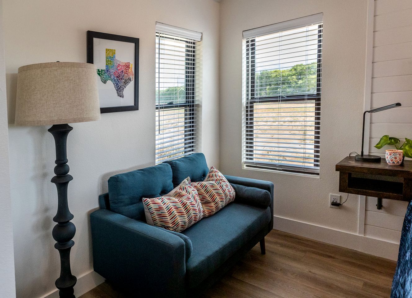 Colorful, Wheelchair Accessible Cabin for Two in Waco, Texas