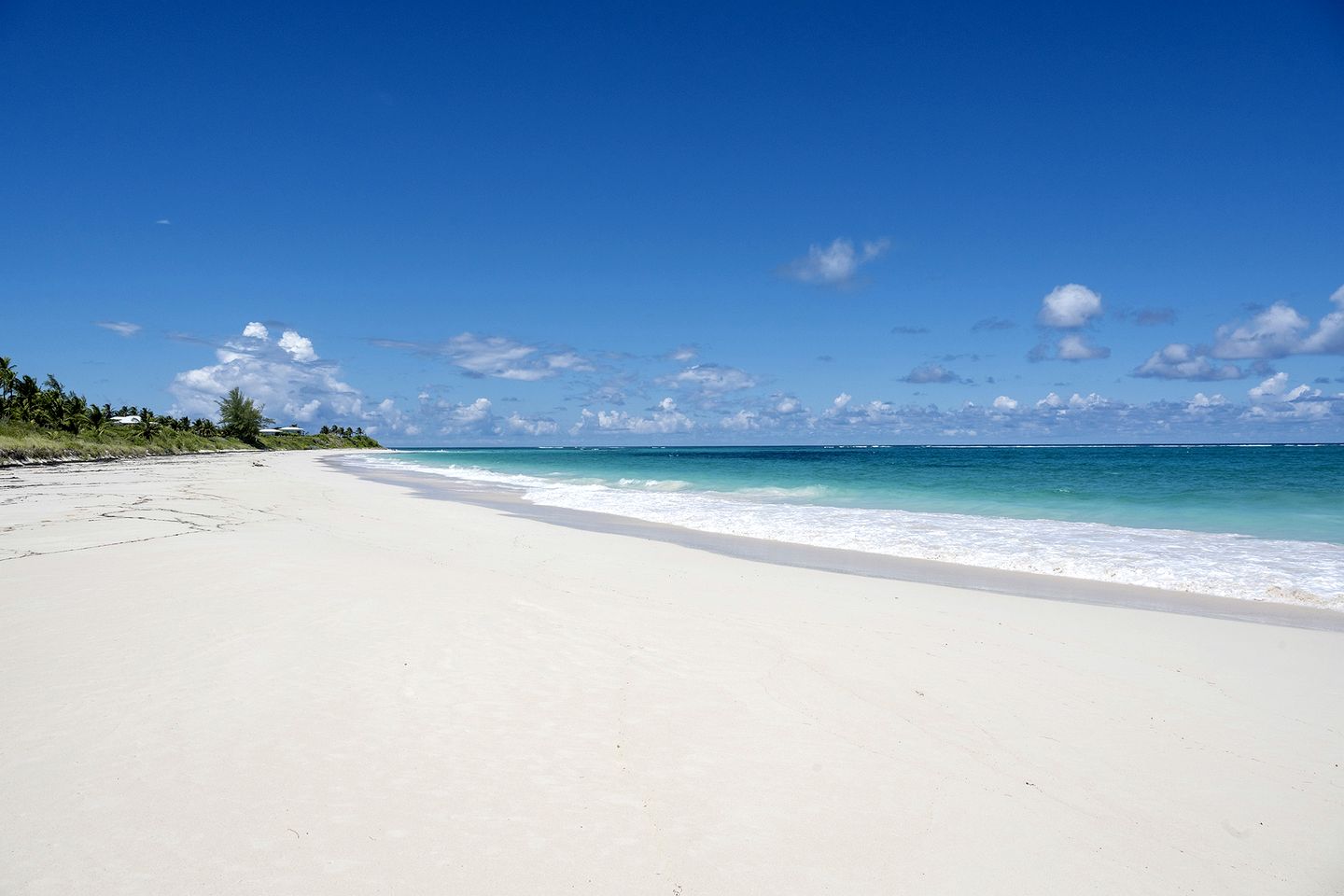 Beautiful Beach House with Golf Cart Near Stunning Beach in North Eleuthera, Bahamas