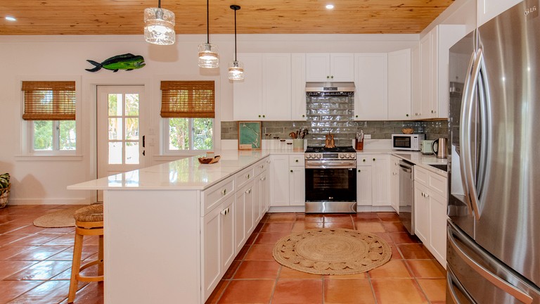 Beach Houses (Bahamas, --, North Eleuthera)