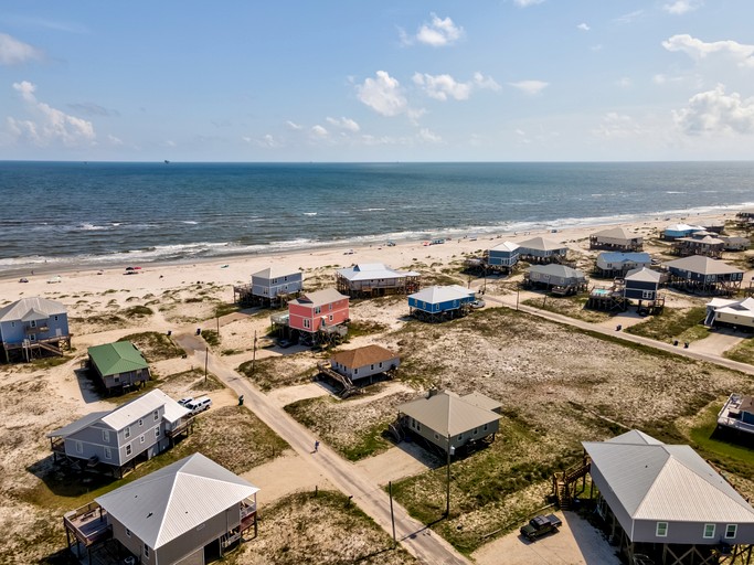 Beach Houses (United States of America, Dauphin Island, Alabama)Floating Homes (United States of America, Dauphin Island, Alabama)