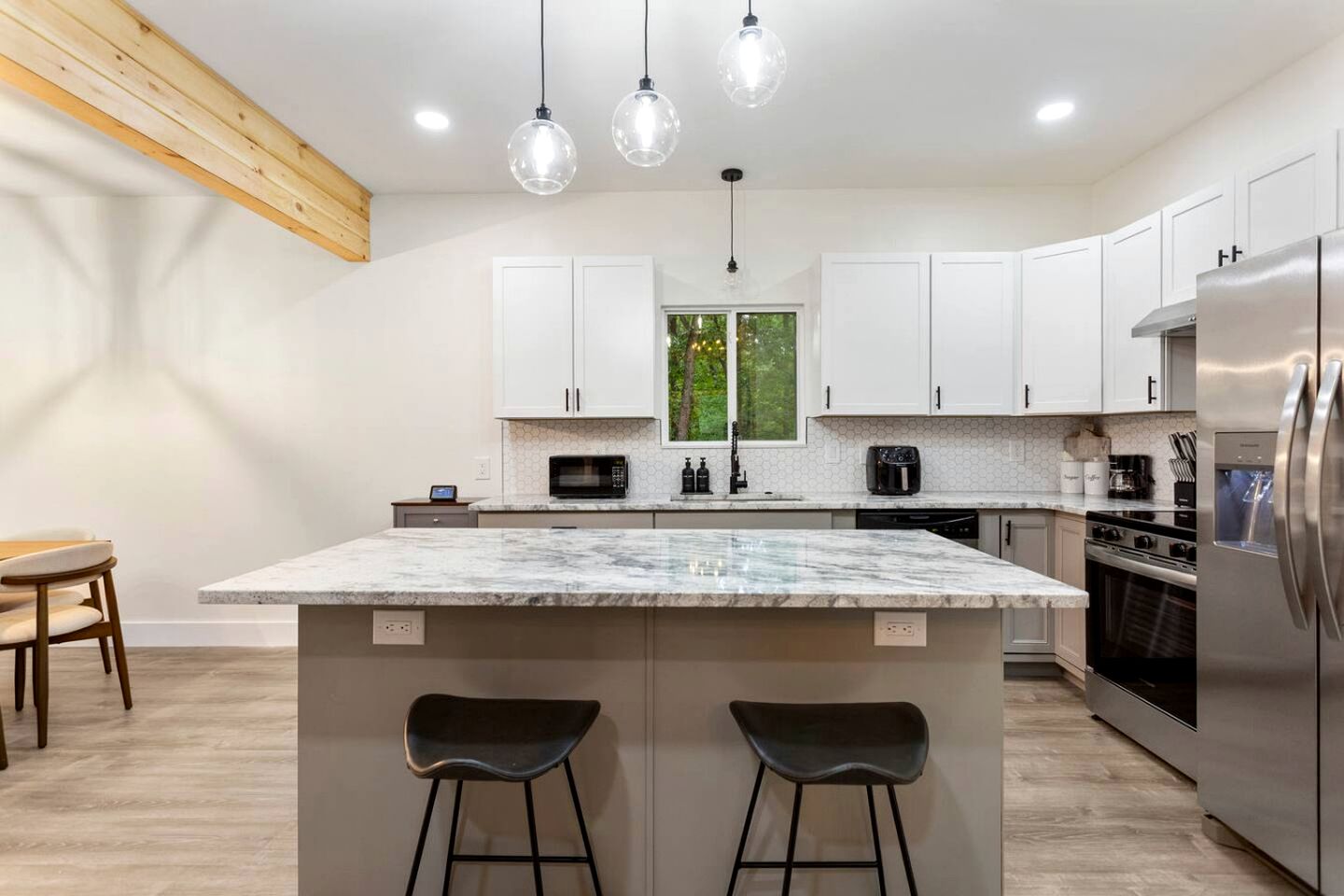 Stylish Lakehouse with Black-and-White Modern Design near Lake Hartwell, Clemson SC