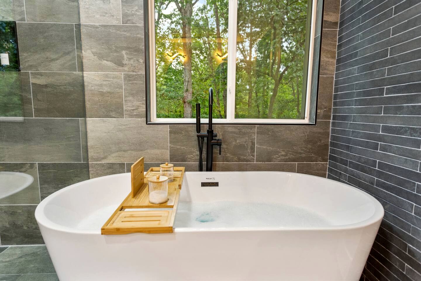 Stylish Lakehouse with Black-and-White Modern Design near Lake Hartwell, Clemson SC