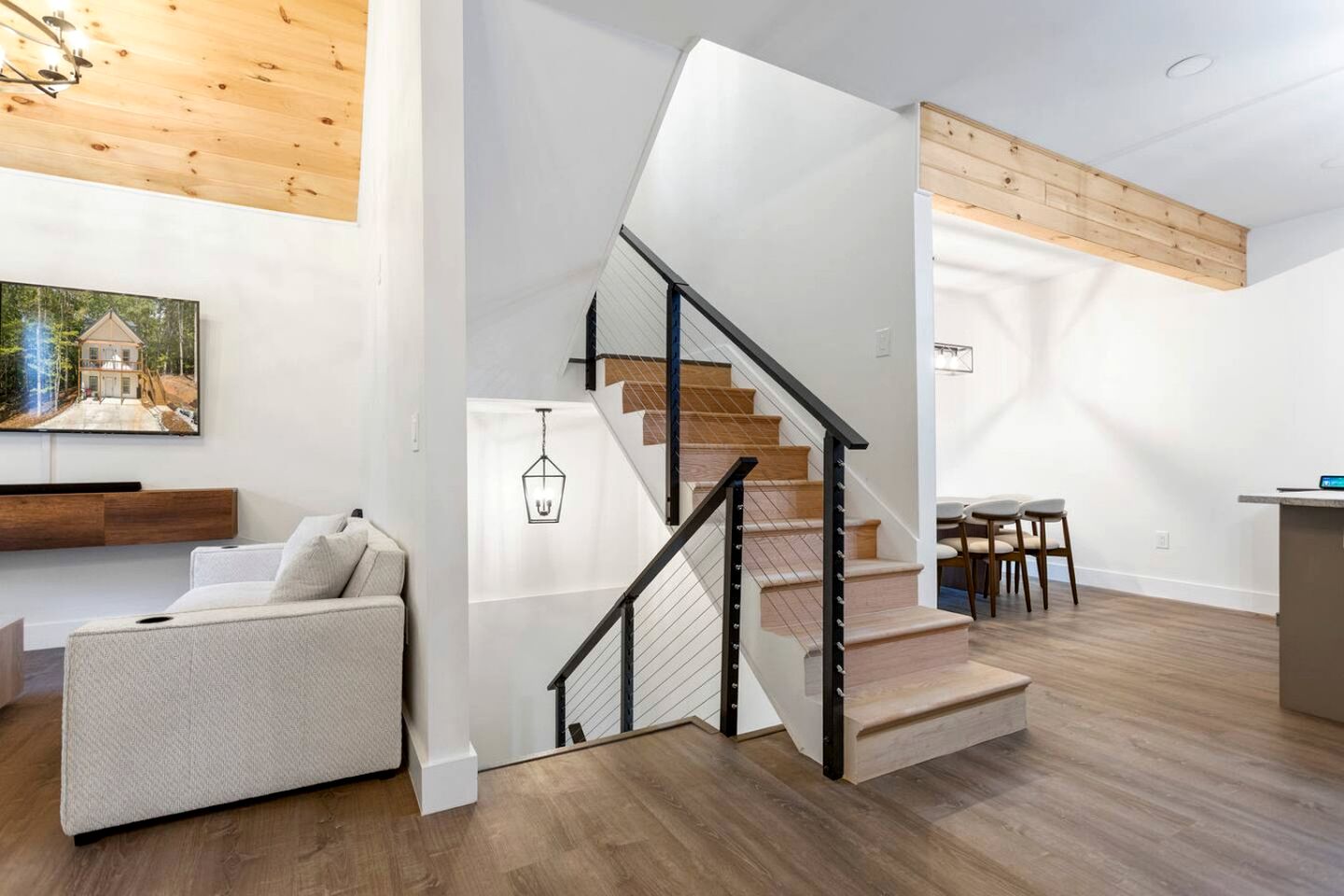 Stylish Lakehouse with Black-and-White Modern Design near Lake Hartwell, Clemson SC