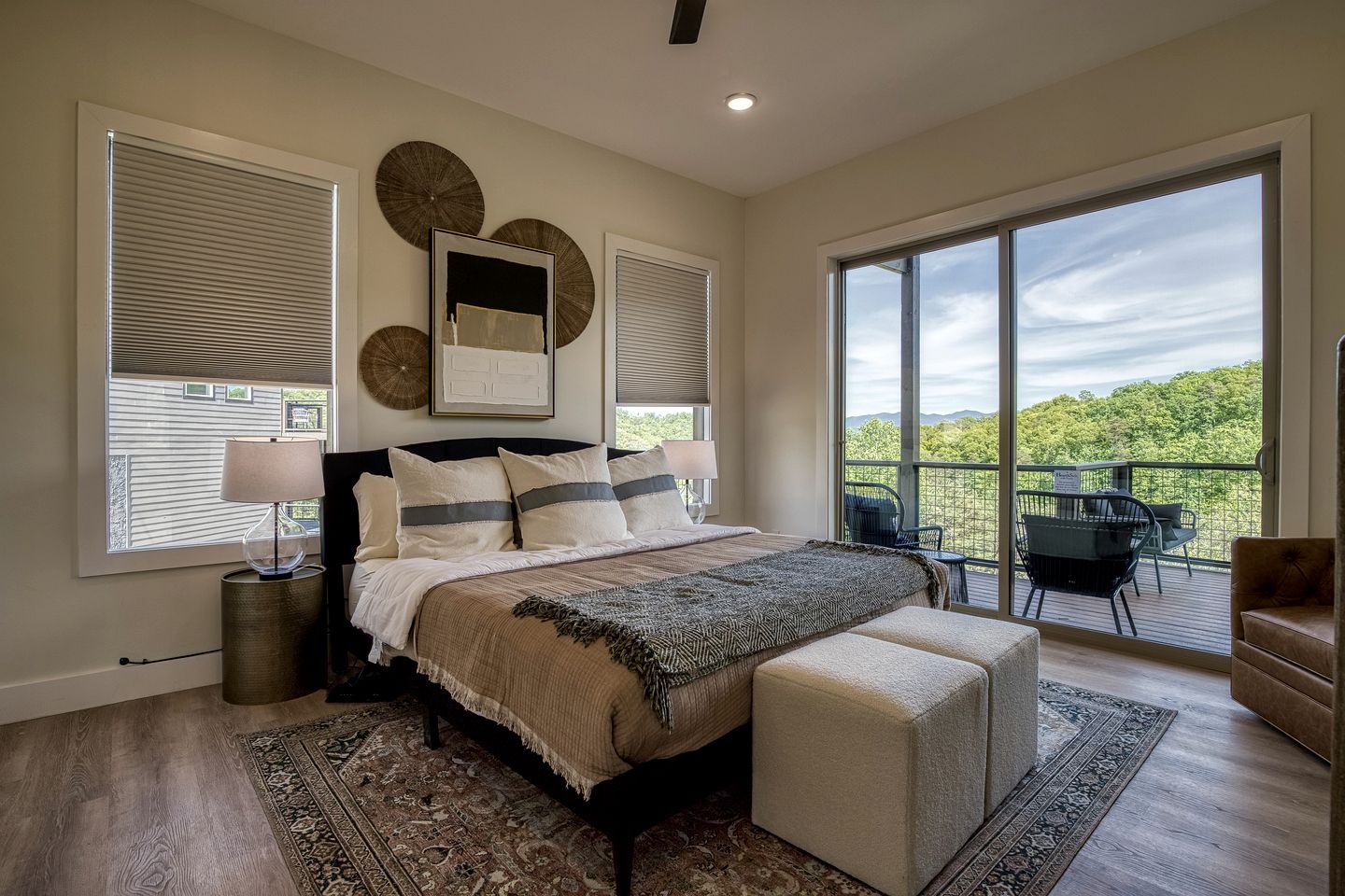 Spectacular Modern Cabin with Indoor Swimming Pool and Barbecue in Sevierville, Tennessee