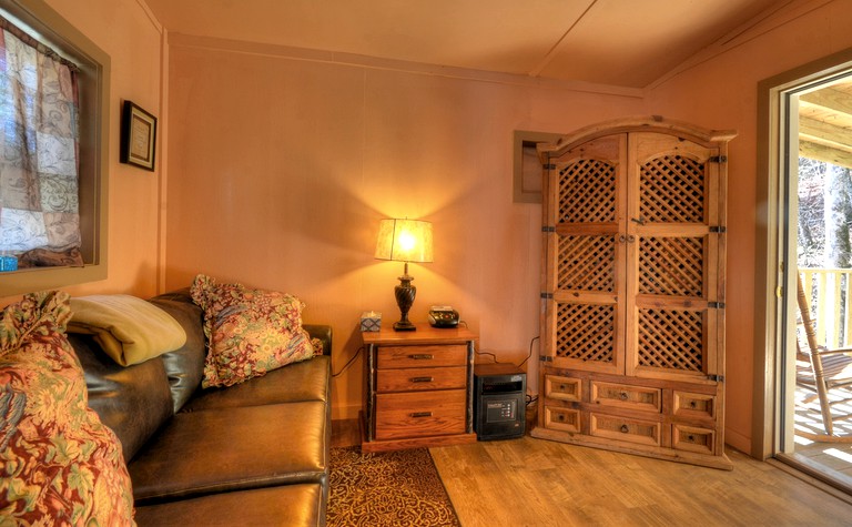 Log Cabins (Cherokee, North Carolina, United States)