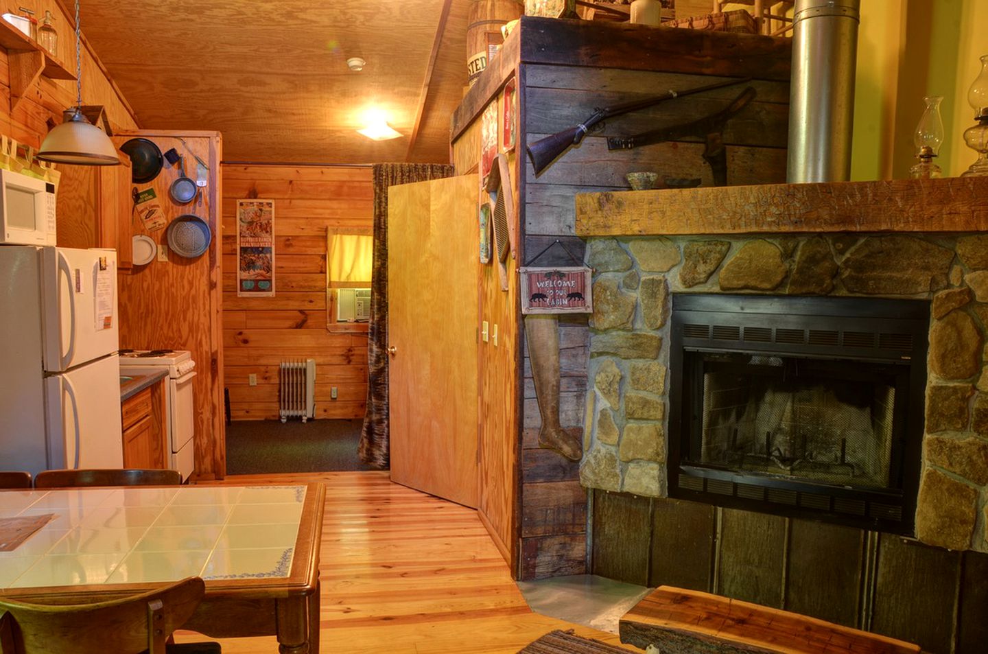Rustic Family-Friendly Log Cabin in the Smoky Mountains, North Carolina