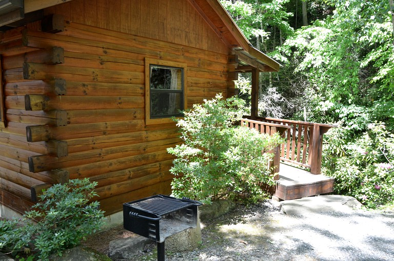 Log Cabins (Cherokee, North Carolina, United States)