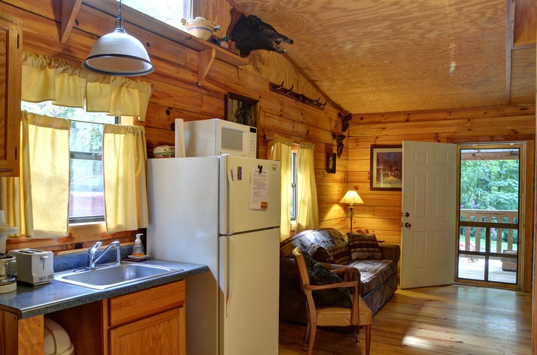 Log Cabins (Cherokee, North Carolina, United States)