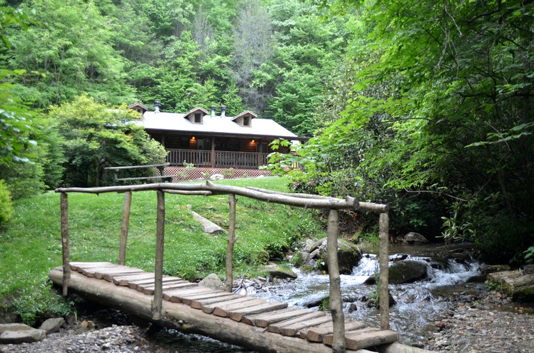 Log Cabins (Cherokee, North Carolina, United States)