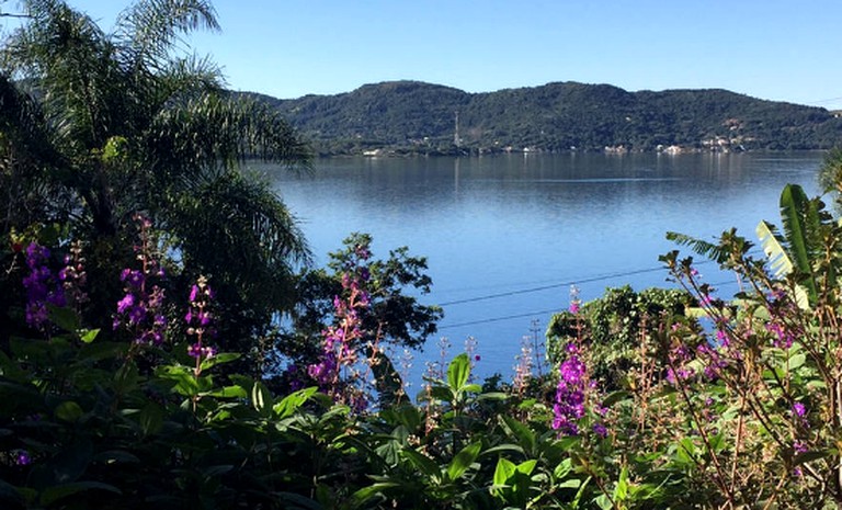 Cottages (Florianópolis, Santa Catarina, Brazil)