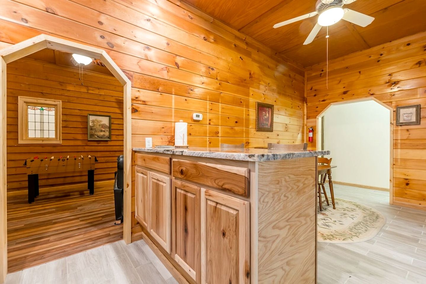 Paradise Cabin with Foosball Table and BBQ in Cleveland, Georgia