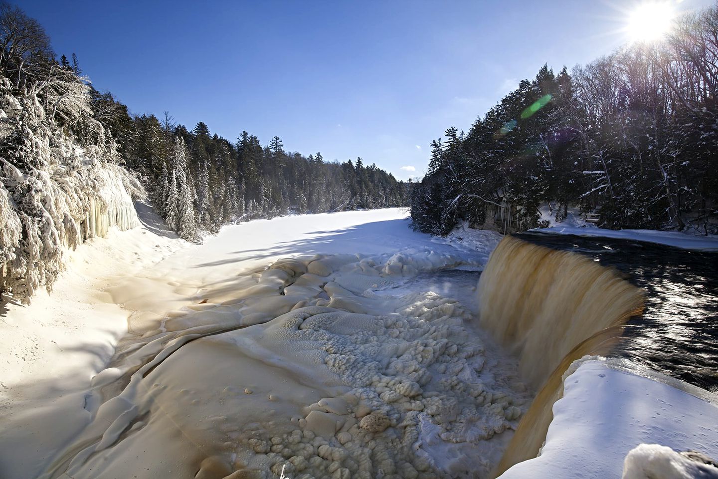 Paradise Found: Fireplace Cabin on the Shores of Lake Superior in Michigan