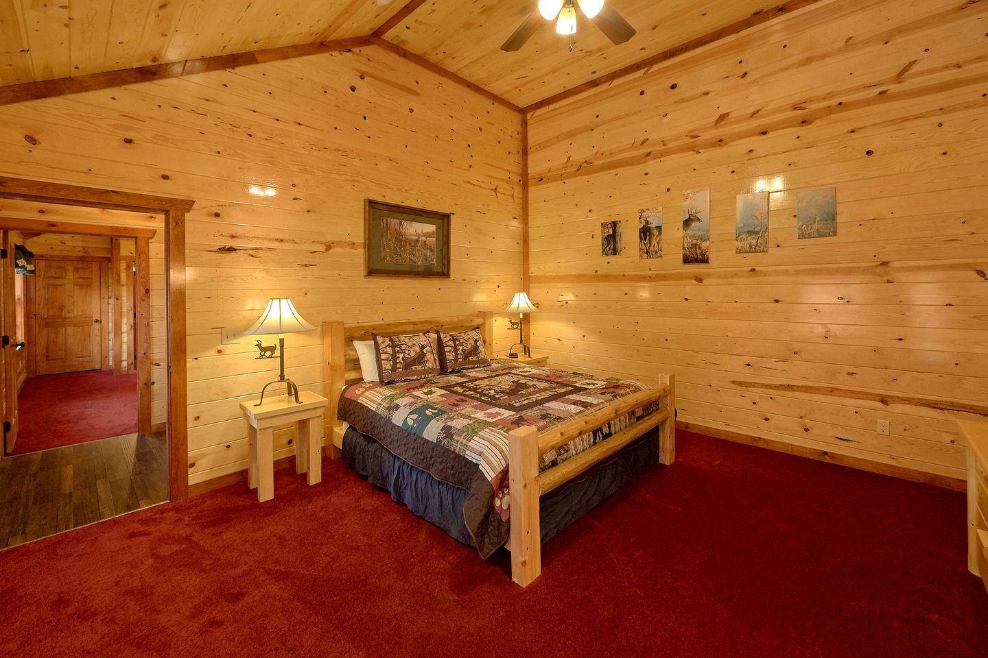 Luxurious and Spacious Cabin Rental with an Indoor Pool near the Great Smokies, TN