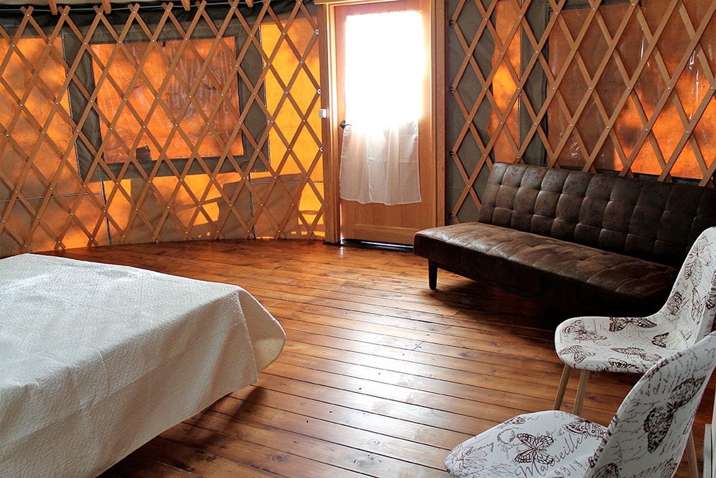 Mediterranean Yurt Rentals for Unique Camping near Lake Bracciano, Italy