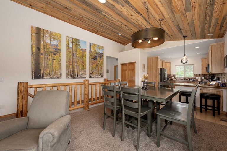 Cabins (United States of America, Grand Lake, Colorado)