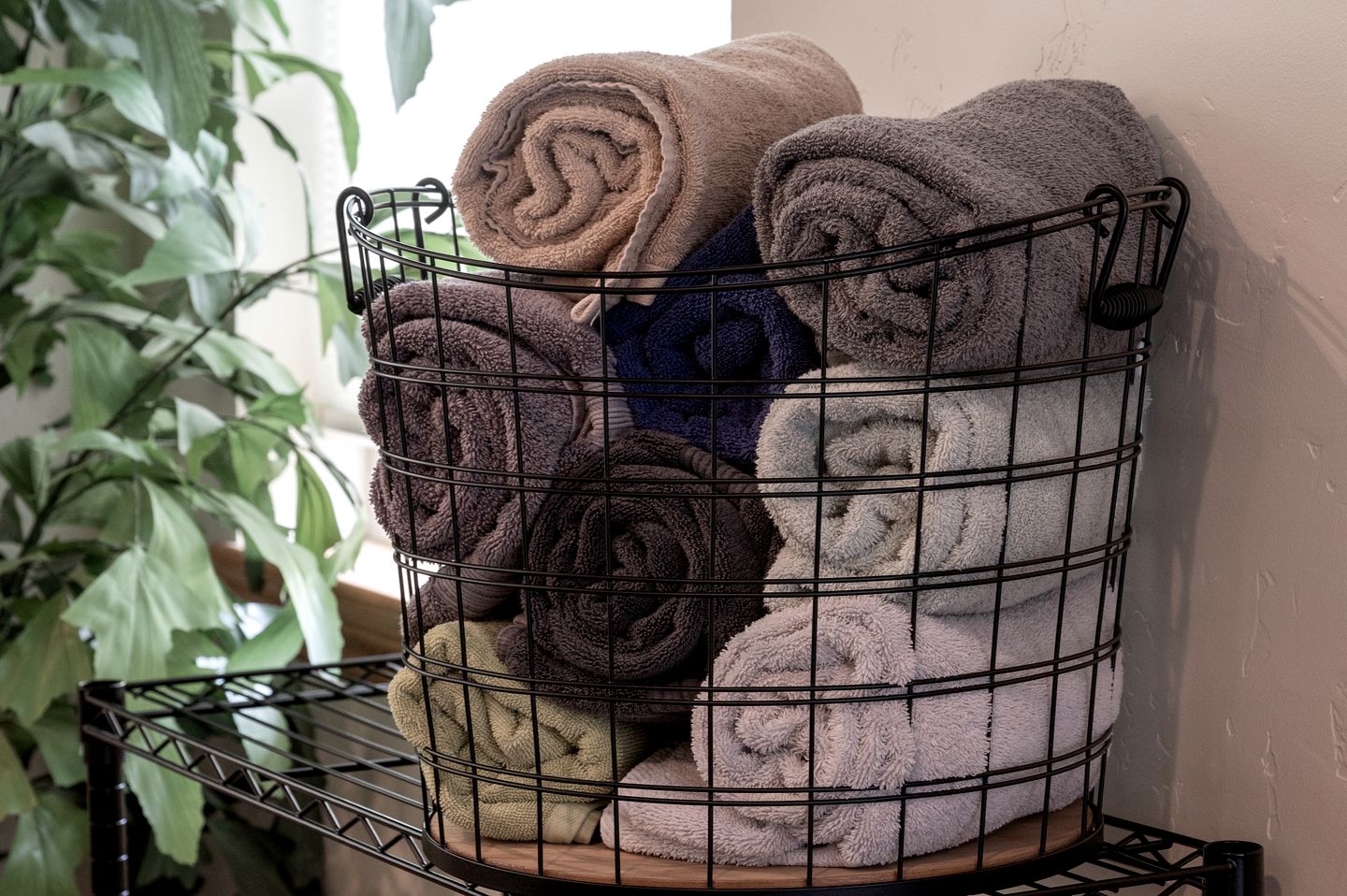 Gorgeous Rustic Wooden Cabin with Hot-tub in Grand Lake, Colorado