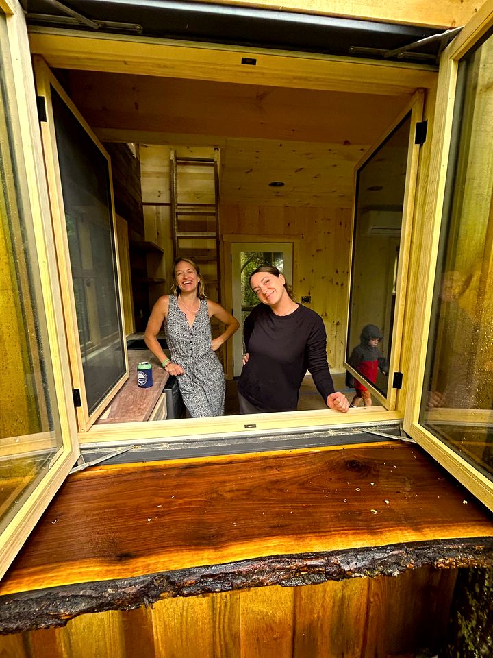 Magical Treehouse Stay with Creekside Sauna Experience in Zirconia, North Carolina