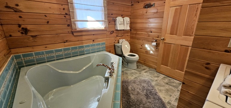 Cabins (United States of America, Rockwood, Maine)