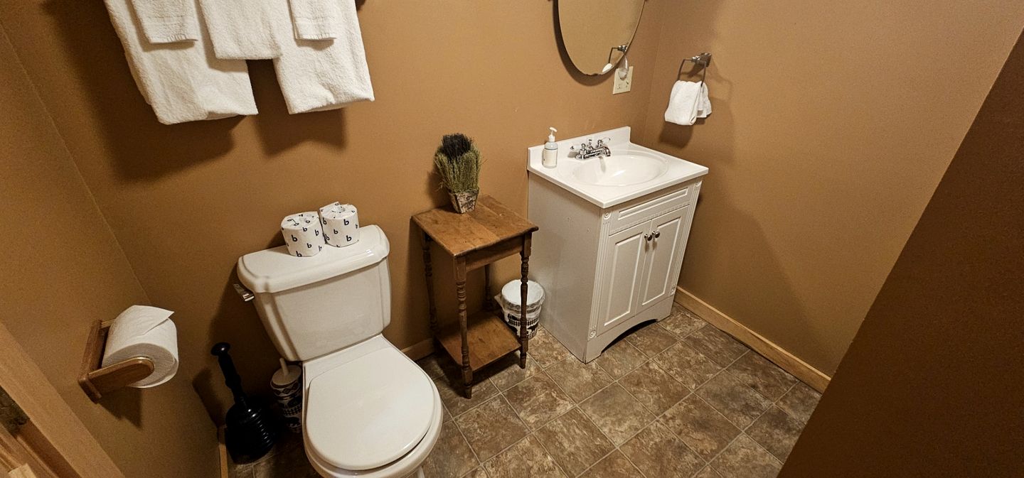 Rustic Retreat with Lake Access and Outdoor Deck in Rockwood, Maine