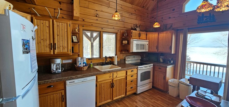 Cabins (United States of America, Rockwood, Maine)