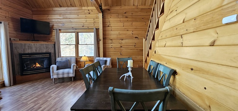 Cabins (United States of America, Rockwood, Maine)