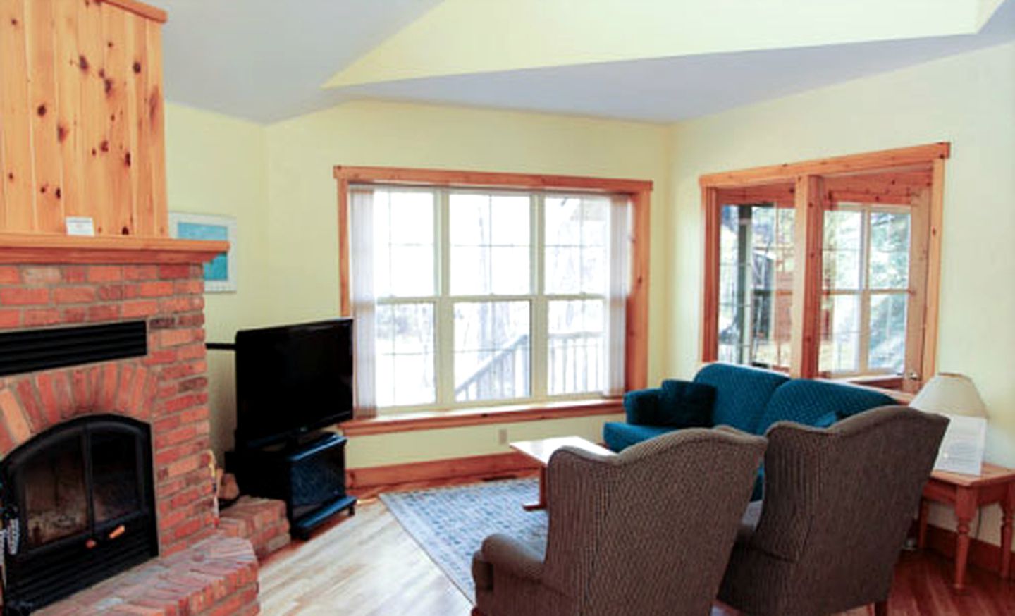 WheelchairAccessible Cottage in Ontario Glamping Hub