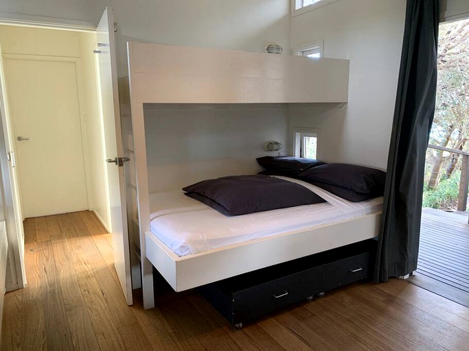 Beach Houses (Australia, Culburra Beach, New South Wales)