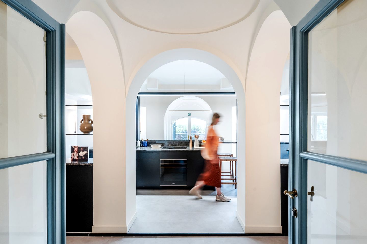 Enchanting Heritage Lodge in Historic Dome Pavilion on the Scheldt River near Bornem, Antwerp