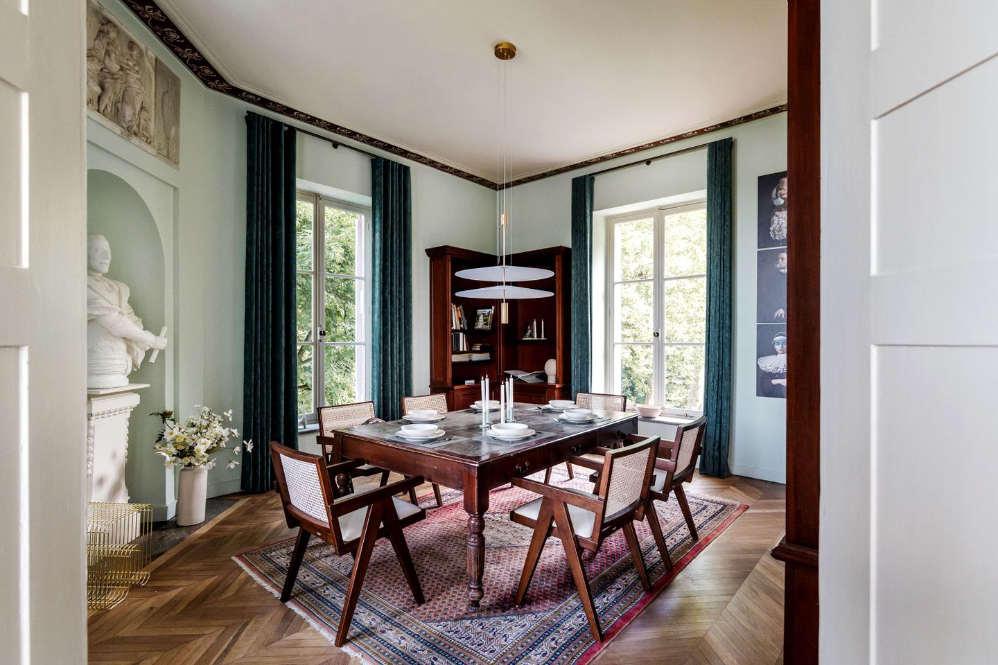 Enchanting Heritage Lodge in Historic Dome Pavilion on the Scheldt River near Bornem, Antwerp